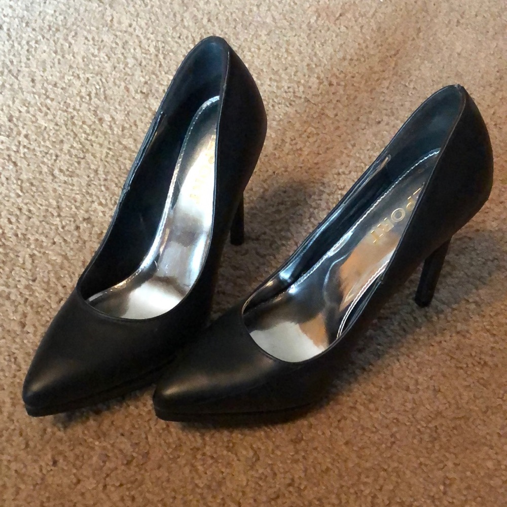 Report Black Spike High Heels Size 7